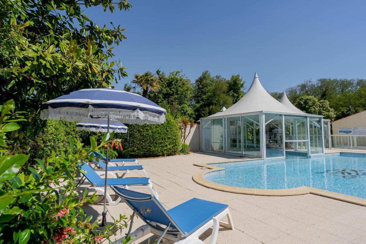 Hotel L'Ocean Saint-Vincent-sur-Jard Esterno foto