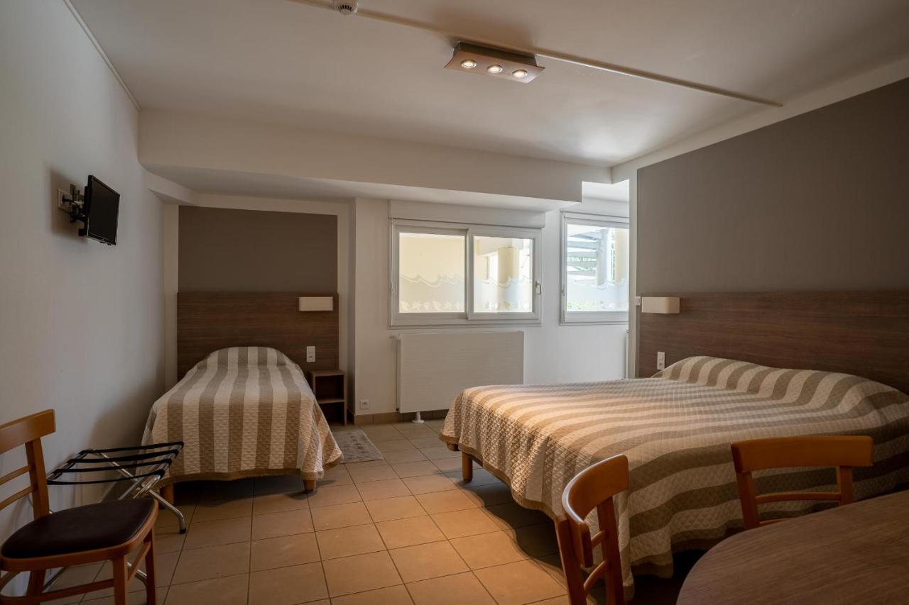 Hotel L'Ocean Saint-Vincent-sur-Jard Esterno foto