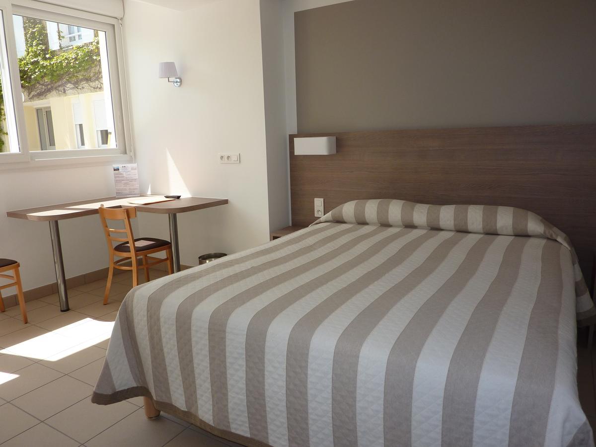 Hotel L'Ocean Saint-Vincent-sur-Jard Esterno foto