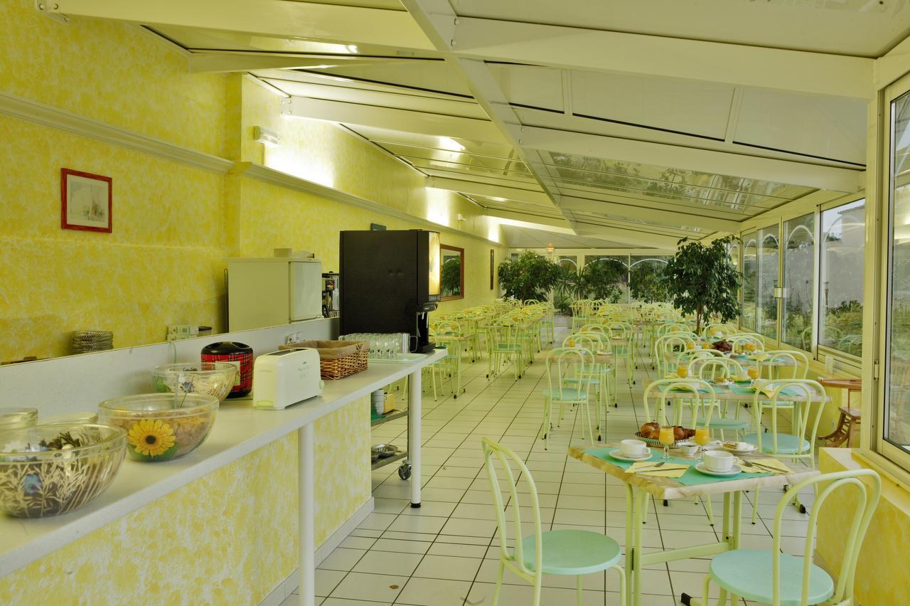 Hotel L'Ocean Saint-Vincent-sur-Jard Esterno foto