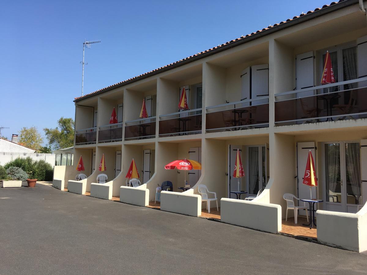 Hotel L'Ocean Saint-Vincent-sur-Jard Esterno foto
