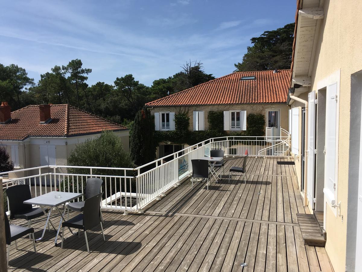 Hotel L'Ocean Saint-Vincent-sur-Jard Esterno foto
