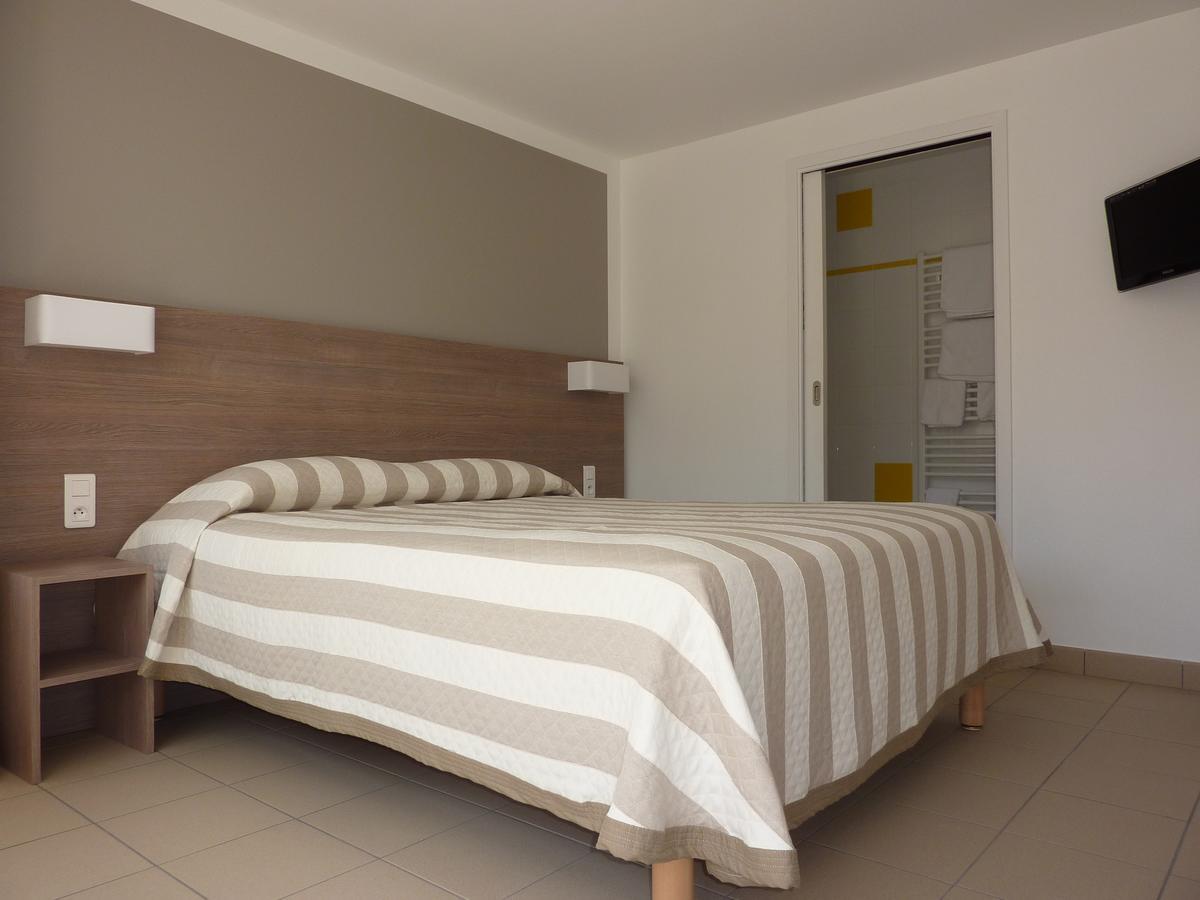 Hotel L'Ocean Saint-Vincent-sur-Jard Esterno foto